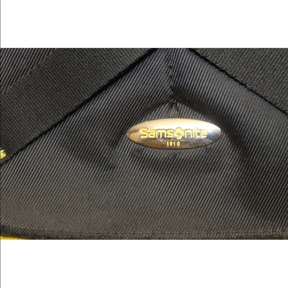 Samsonite Laptop Bag Black Yellow Body Many Pockets Padded Zip Adjustable - Picture 4 of 12